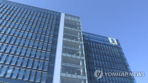 '복지재단 직원 성추행' 혐의 진각종 총인 아들 재판에