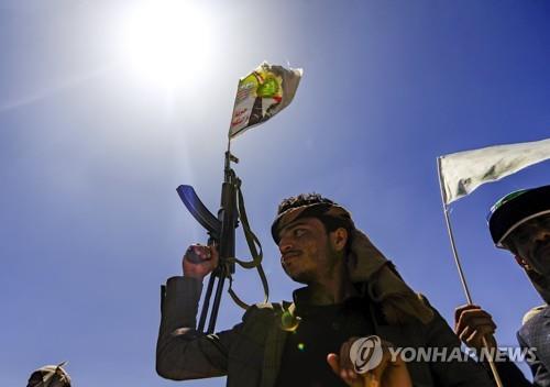 예멘 반군 "사우디 공격 중단…사우디 호응 기다려" 제안(종합2보)