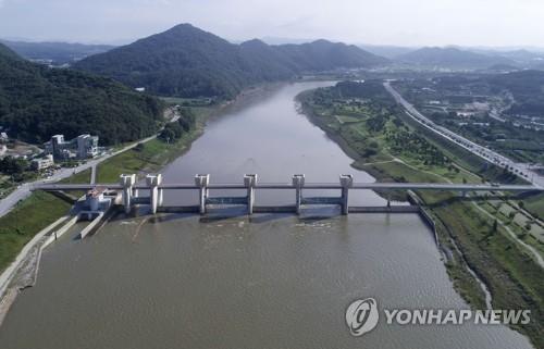 환경 NGO "백제문화제 핑계 공주보 담수 즉각 중단하라"