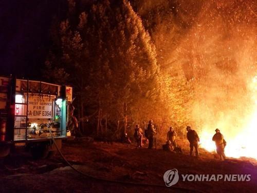 美캘리포니아주 일부지역, 대형산불 예방 위해 '강제단전'