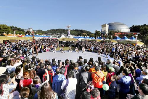 ASF 확산에 안성시 최대 규모 '바우덕이 축제' 취소 결정(종합)