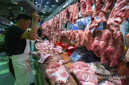 한은 "중국, 돼지열병에 돼지고깃값 82%↑…더 오를 듯"