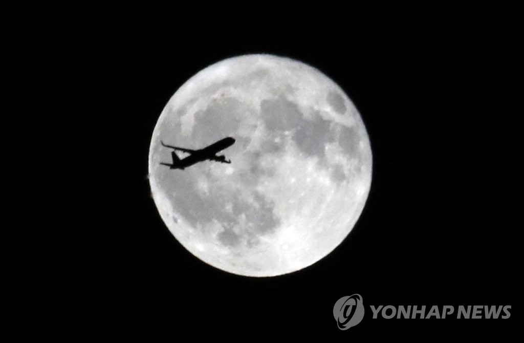 [날씨] `추석` 전국 맑음…"한가위 보름달 구경하세요"