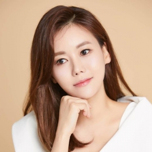 “공배수배합니다”...박연수, 지속적 괴롭힘 고통 호소