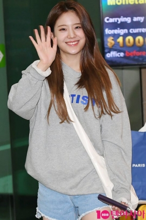 [TEN PHOTO] 프로미스나인 장규리 &#39;비타민 미소&#39;