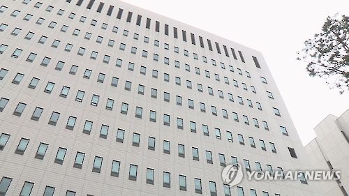 검찰 '패스트트랙 충돌' 수사 본격화…김관영 의원 첫 소환