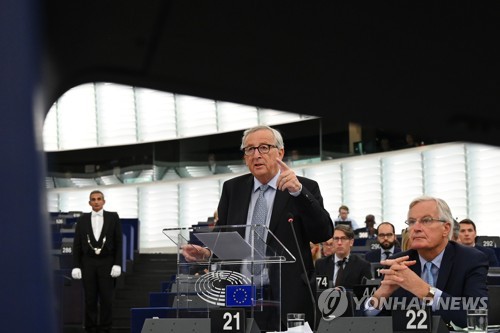 EU 융커 "'노딜 브렉시트' 위험 매우 실질적" 경고