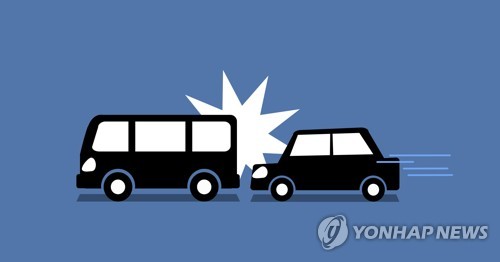 경남 함양서 봉고-BMW 추돌…5명 경상