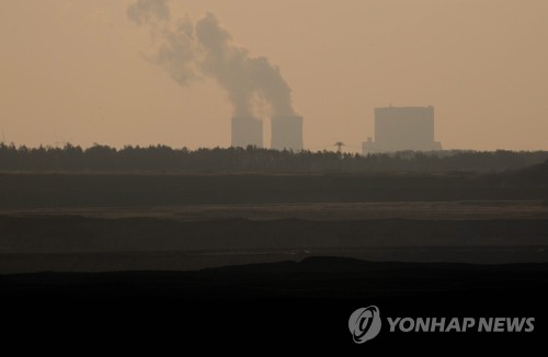 EU 각국, 화석연료 보조금 중단 약속했지만…이행은 지지부진