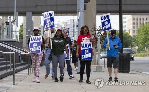 美 GM 파업 첫날 노사협상 '진통'…장기화 수순 가나