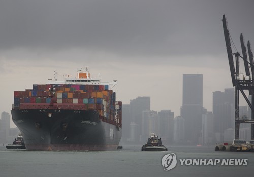 美 7월 무역적자 2.7% 감소…경기둔화 속 자본재 수입 '뚝'