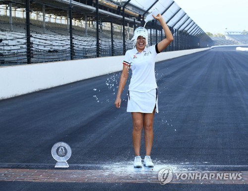 시즌 2승째 허미정 "10월 부산 LPGA 대회서 3승 도전"(종합)