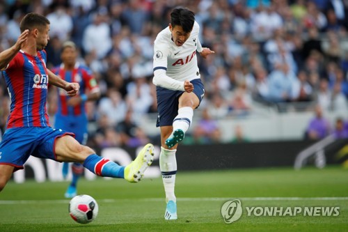 손흥민의 '추석 선물세트'…시즌 1·2호 멀티골 등 '원맨쇼'(종합2보)