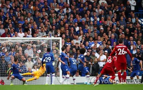 '피르미누 결승골' 리버풀, 첼시 2-1 격파…파죽의 EPL 6연승