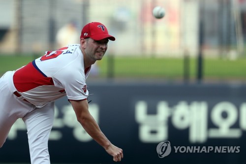 '최악은 피하자'…프로야구 투타 불명예 1위의 안간힘