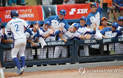 한국 청소년야구, 최대 고비 넘었다…캐나다에 완승