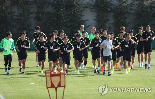 벤투 감독의 보수적인 팀운영?…태극전사에게는 "경쟁 자극제"