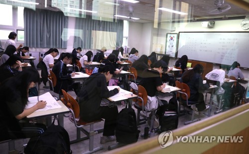 9월 수능모의평가 이의신청 문항 51개…평가원 "모두 이상없음"