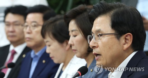 한국당, 曺부인 의혹 정조준…'與인사 동양대총장 전화' 쟁점화