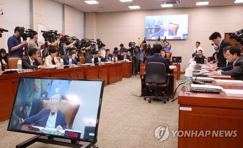 동양대 총장 증인채택 신경전 끝 불발…"꼭 불러야" "정치선전"