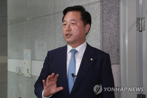 김두관 "최성해 총장 존경…제가 압력 넣을 위치 아냐"