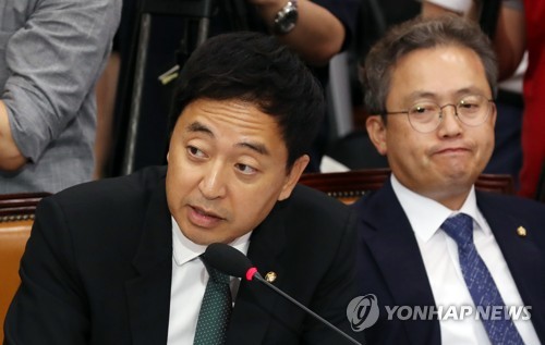 '찌르고 막고' 曺청문회…"적임자" vs "범죄자" 여야 정면충돌(종합2보)