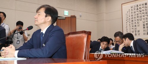 '曺청문회' 의혹과 해명…"범죄 행위" vs "사실 아니다"(종합)