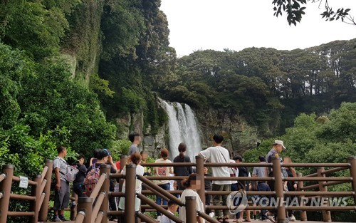 제주 전역 강풍주의보 해제…태풍 영향권 벗어나