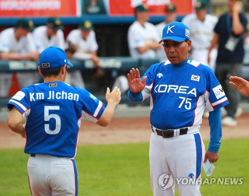 이성열 감독 "MVP는 김지찬, 프로 선수들이 배워야할 수준"