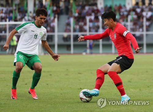 한국축구, 월드컵 10회 연속 본선행 시동…투르크멘에 2-0 승리(종합)