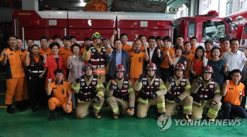 황교안 "흉흉한 추석…위선적이고 불의한 文정권 막아내야"