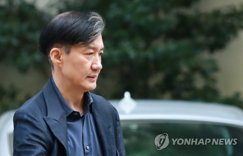 검찰, '사모펀드 투자' 조국 처남도 소환…가족 조사 본격화