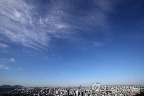 내일도 청명한 가을 날씨…강원 영동·경북 동해안 비 조금