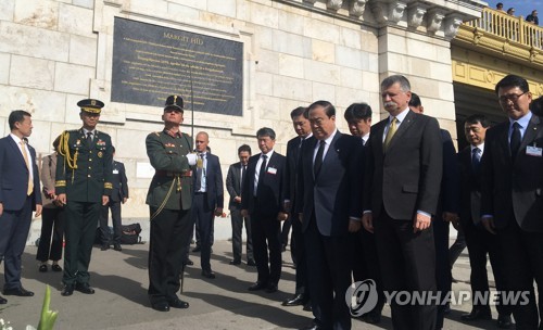 文의장, 슬로바키아·헝가리·카자흐 순방 마치고 귀국길