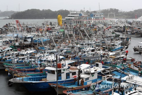 강풍에 물 폭탄…태풍 '타파' 할퀸 제주·남부 피해 속출