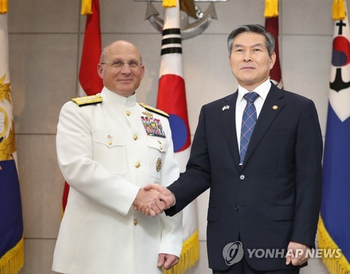 길데이 美해군총장 첫 방한…"한미 해군, 동북아평화에 핵심"(종합)