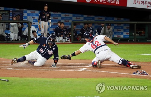 1위 SK, 천신만고 끝에 6연패 탈출…두산, 불방망이로 SK 맹추격(종합2보)