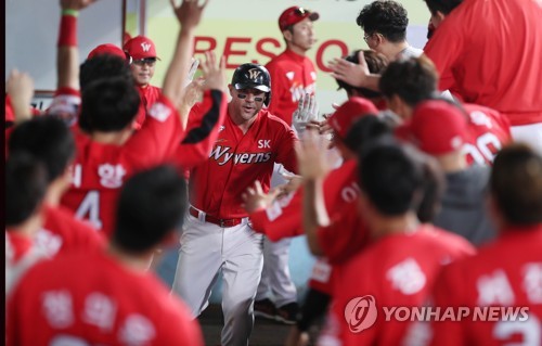 '뚝심의 두산' 2경기 남기고 드디어 공동선두…122일만에 1위