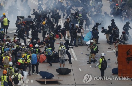 '경축 대신 애도'…中 국경절에 홍콩서 대규모 시위 예고