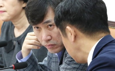 하태경 "조국 기자회견, 장관 되는 새로운 공식 보여줬다"