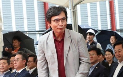 유시민 또 민주당 X맨? 박용진 "조국 편 들어주다 오버말라" 발언 재조명