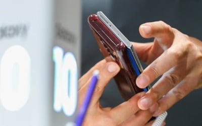 삼성, 중국 5G시장 공략…노트10 이어 4분기 플립폰도 출시