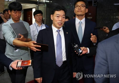 나경원, 김오수 법무차관 예고없는 방문에 면담 거절
