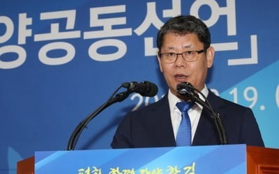 김연철 "북미협상 다시 시작…남북관계도 여러계기로 재개 도모"