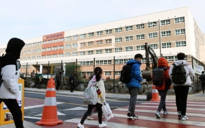 학생 수 주는데 카지노 한국인 예산은 매년 증가? 의문 나타낸 국회 예정처 [임도원의 여의도 백브리핑]