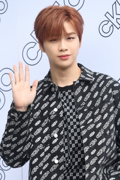 [포토] 강다니엘, '심쿵 눈빛'