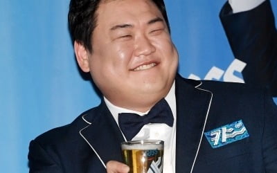김준현 술 광고 논란, 과거 음주운전 전력 재조명…술 예능 이어 모델까지?