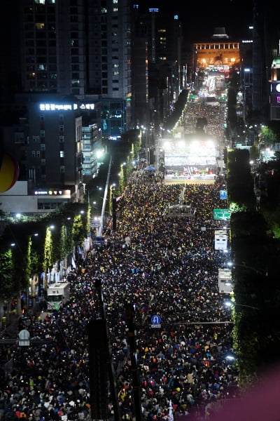 [포토] 반포대로 가득메운 촛불