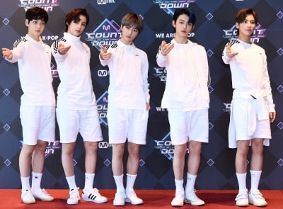 [포토] TXT, '멋진 소년들~'