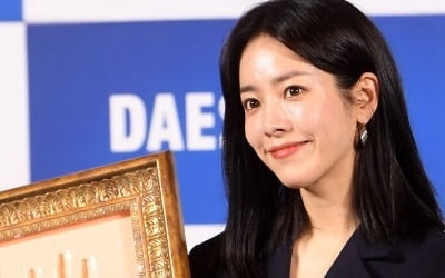 한지민 "지난해 청룡 수상때 김혜수 선배 오열"